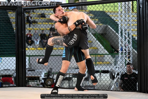 2022-05-07 Milano in the Cage 8 02058 Nikola Gogov-Costel Pomohaci - MMA 77kg